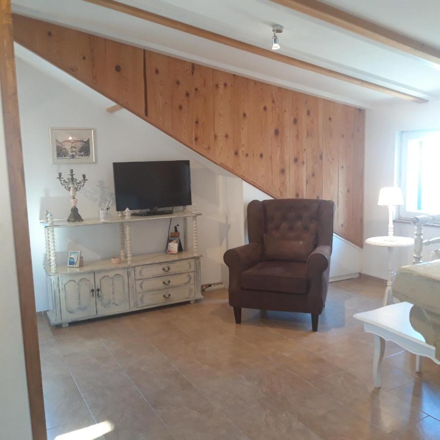 شقة Luxury Mansarda Duplex - City Centre - Stone House سبليت المظهر الخارجي الصورة